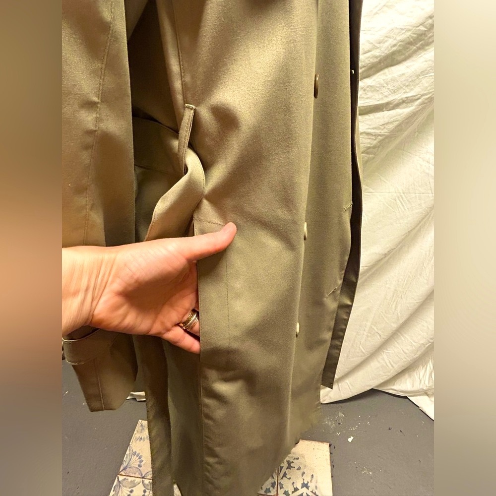 London Fog Tan Trench Coat - Picture 11 of 15